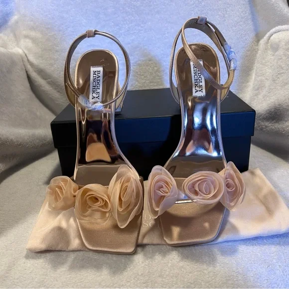 BADGLEY MISCHKA Carli Satin Tulle Rose Ankle-Strap Sandals in Blush Nude Sz 10 - Picture 10 of 15